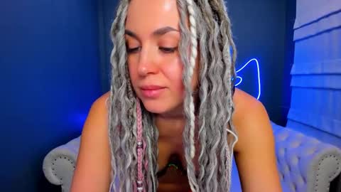 Roxy online show from February 11, 2:05 am