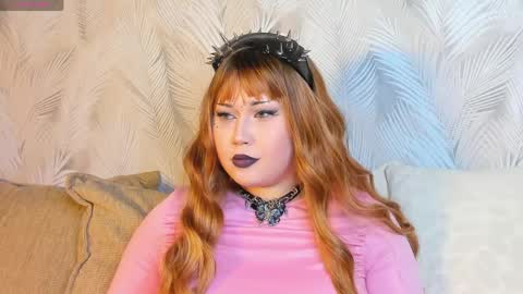 Snapshot of roxy_moor chatting on May 11, 9:15 am Roxy online show from May 11, 9:15 am