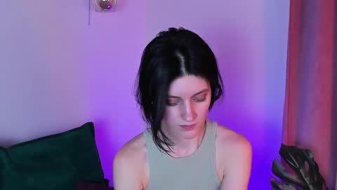 Snapshot of roxy_riot_ chatting on January 31, 7:39 am roxy_riot_ online show from January 31, 7:39 am