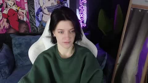 Snapshot of roxy_riot_ chatting on February 20, 1:25 am roxy_riot_ online show from February 20, 1:25 am