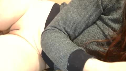 Snapshot of roxy_secrets chatting on February 1, 7:13 pm roxy secrets online show from February 1, 7:13 pm