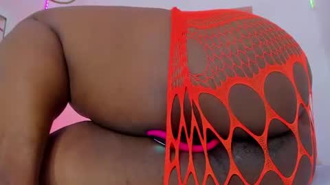 roxy_sexy69 online show from July 23, 1:58 am