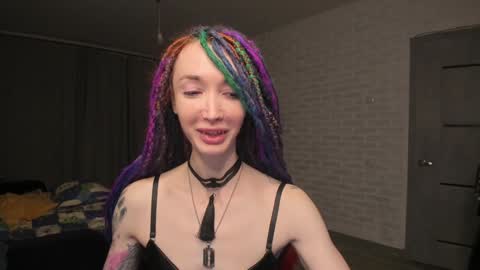 Roxy online show from December 22, 6:59 pm