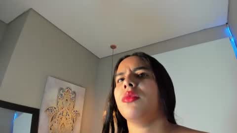 Snapshot of roxy_stone1 chatting on June 12, 7:13 pm roxy_stone1 online show from June 12, 7:13 pm