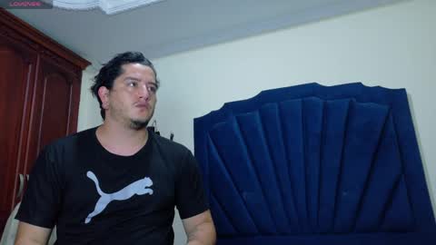 Snapshot of roxyandaron2 chatting on May 10, 12:32 pm RoxyAron online show from May 10, 12:32 pm