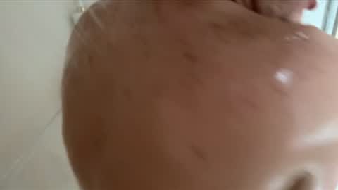 Snapshot of roxybcali chatting on December 17, 7:31 pm Roxy and Brock online show from December 17, 7:31 pm