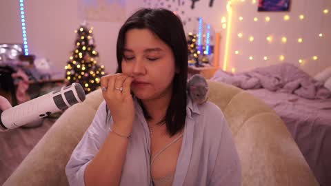 roxysuh online show from January 27, 8:51 am