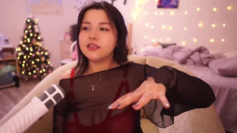 roxysuh online show from February 3, 12:03 pm