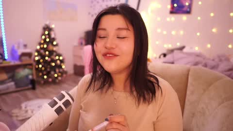 roxysuh online show from February 4, 5:53 am