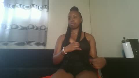 royal_temptation online show from October 6, 7:39 am