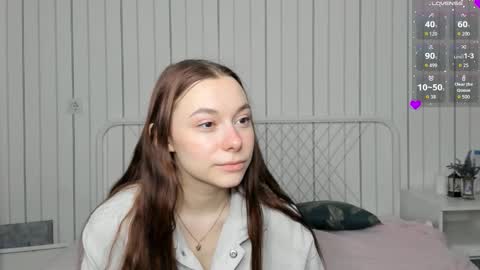 Snapshot of roygeers chatting on March 9, 8:24 pm Alice online show from March 9, 8:24 pm