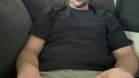 roythegil online show from December 30, 9:08 pm