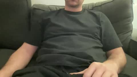 roythegil online show from January 5, 10:29 pm