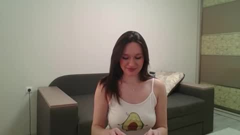 Roza05x online show from April 22, 10:28 am