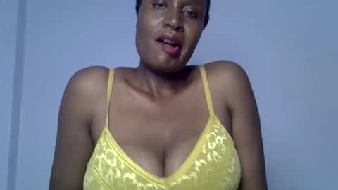 rozie34 online show from March 18, 9:29 pm