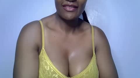 rozie34 online show from May 4, 1:34 am