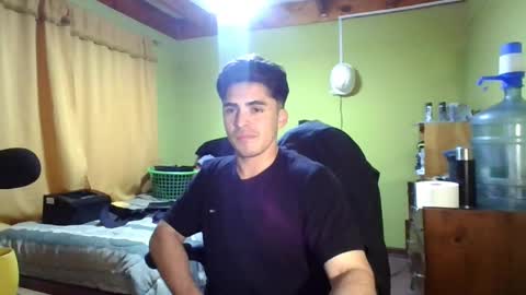 rpaulo25 online show from May 20, 2:18 am