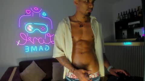 POOL online show from February 10, 8:35 pm