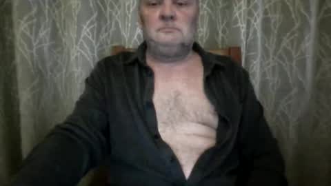 Snapshot of rsl1963 chatting on February 22, 8:02 am rsl1963 online show from February 22, 8:02 am