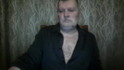 Snapshot of rsl1963 chatting on April 21, 6:09 am rsl1963 online show from April 21, 6:09 am