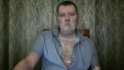 Snapshot of rsl1963 chatting on May 16, 6:54 am rsl1963 online show from May 16, 6:54 am