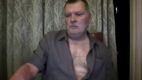 Snapshot of rsl1963 chatting on July 17, 3:46 am rsl1963 online show from July 17, 3:46 am