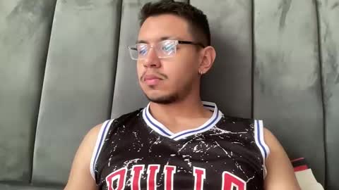 Snapshot of ruandavid chatting on November 9, 7:12 pm Ruan David online show from November 9, 7:12 pm