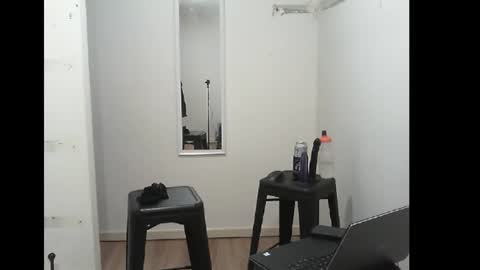 RubberKelly online show from July 1, 9:58 pm