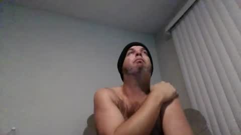 rubbingoneout714 online show from December 29, 3:00 am