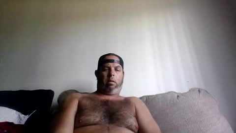 rubbingoneout714 online show from October 20, 9:26 pm