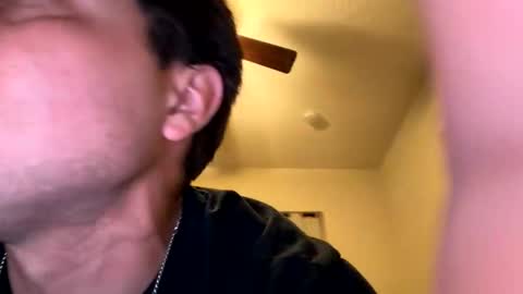 Snapshot of rubenzaragosa09 chatting on May 4, 3:24 am rubenzaragosa09 online show from May 4, 3:24 am