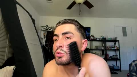 Snapshot of rubenzaragosa09 chatting on May 21, 10:17 pm rubenzaragosa09 online show from May 21, 10:17 pm