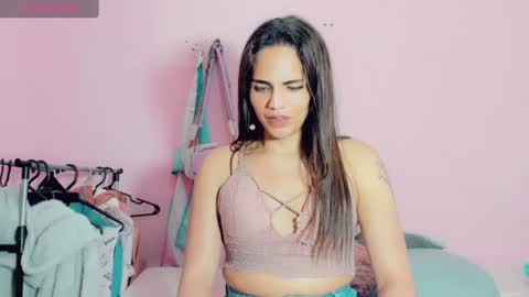rubi_angels_ online show from August 3, 12:53 am