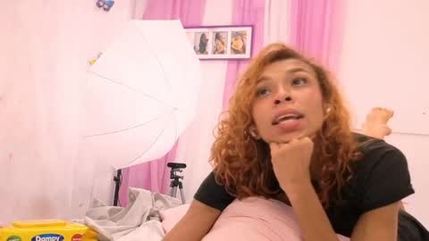 Snapshot of rubidaniells_ chatting on May 9, 4:56 pm Daniells online show from May 9, 4:56 pm