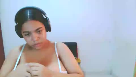 Snapshot of ruby1907 chatting on June 20, 12:30 pm ruby1907 online show from June 20, 12:30 pm