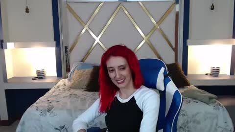 Snapshot of ruby_your_milf chatting on February 21, 12:49 am ruby_your_milf online show from February 21, 12:49 am