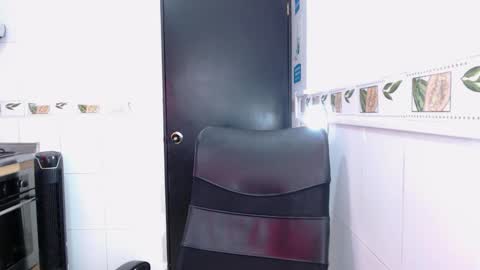 Snapshot of ruby_your_milf chatting on March 11, 6:47 pm ruby_your_milf online show from March 11, 6:47 pm