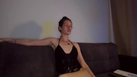 Snapshot of rubyattwood chatting on July 29, 6:17 pm rubyattwood online show from July 29, 6:17 pm