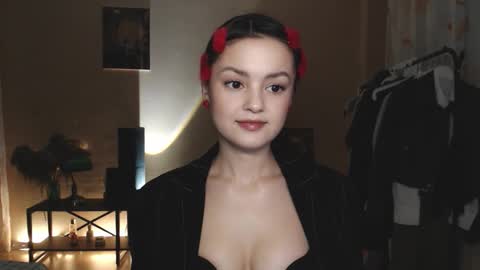 Snapshot of rubycute_ chatting on February 14, 2:25 pm Ruby online show from February 14, 2:25 pm