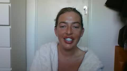 Snapshot of rubyredxxxoxxx chatting on March 26, 1:17 pm rubyredxxxoxxx online show from March 26, 1:17 pm