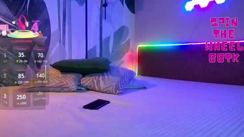 Snapshot of rubyvalen chatting on November 3, 1:08 am Ruby online show from November 3, 1:08 am