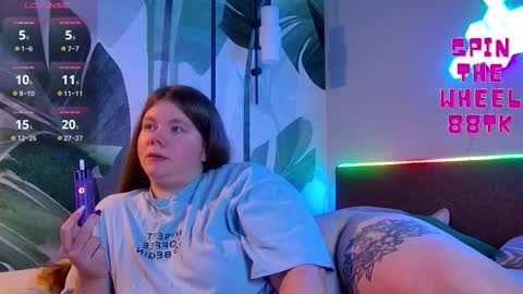 Snapshot of rubyvalen chatting on November 20, 1:50 am Ruby online show from November 20, 1:50 am