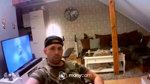 rudeboyyy91 online show from December 18, 4:06 pm