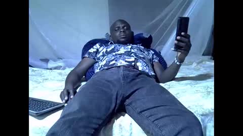 Snapshot of ruffbwoy chatting on May 6, 10:31 am Jayden online show from May 6, 10:31 am