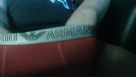 Snapshot of ruffi77 chatting on January 24, 4:27 am Chico que rico Caliente online show from January 24, 4:27 am