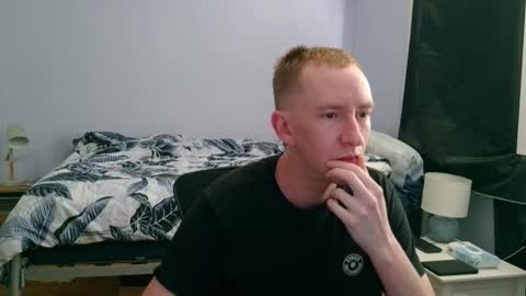 Snapshot of ruinandpreservation chatting on November 12, 11:14 pm Ruinandpreservation online show from November 12, 11:14 pm