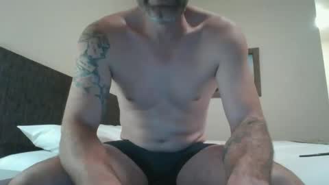 Snapshot of ruinedmyfun chatting on April 18, 8:40 am ruinedmyfun online show from April 18, 8:40 am