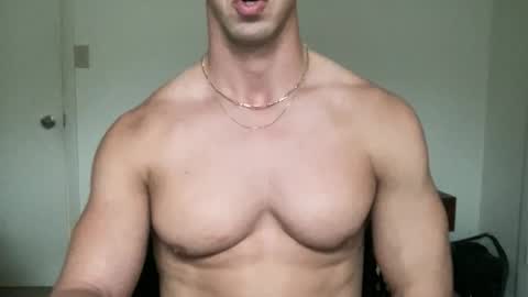 Snapshot of runfasterxo chatting on November 25, 4:18 pm runfasterxo online show from November 25, 4:18 pm