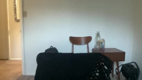 Snapshot of runfasterxo chatting on November 26, 1:56 pm runfasterxo online show from November 26, 1:56 pm