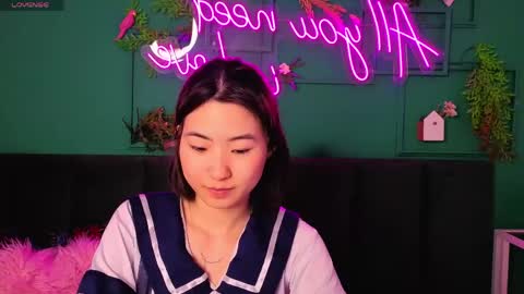 Snapshot of runi_asian chatting on May 28, 1:14 am Runi online show from May 28, 1:14 am